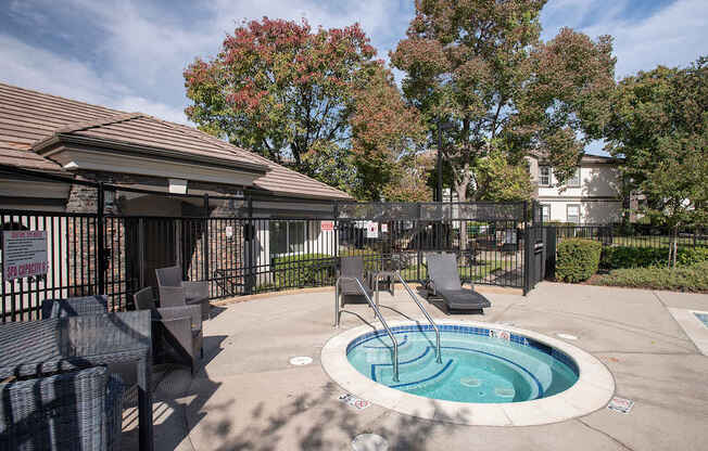 Stoneridge apartments, Roseville, CA, outdoor spa