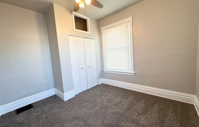 2 beds, 1 bath, 1,000 sqft, $1,300, Unit Unit 1