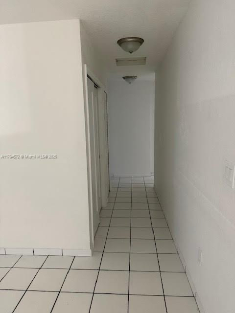 25 NW 48 PL