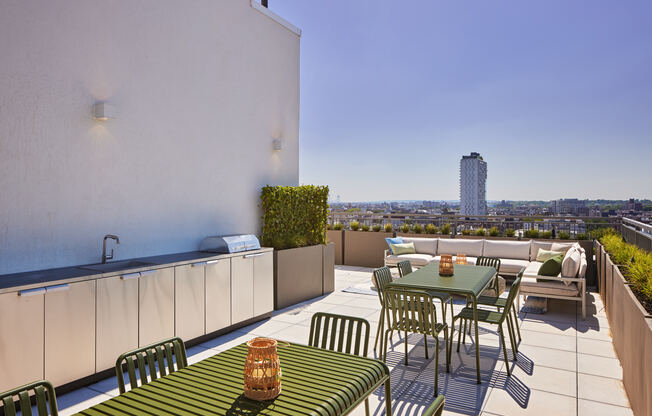 1 bed, 1 bath, $3,150, Unit 3A