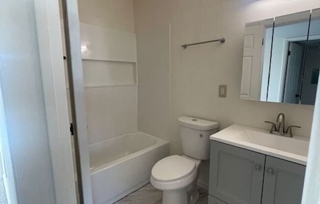 2 Bedroom apartment Includes Water Sewer & Trash Contact Property Pros Property Management