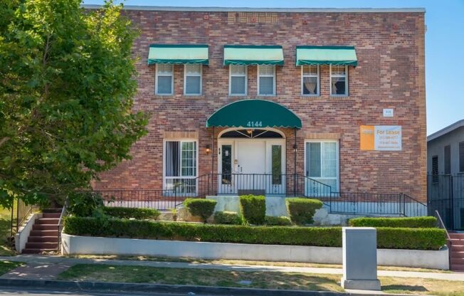4144 W Adams Blvd