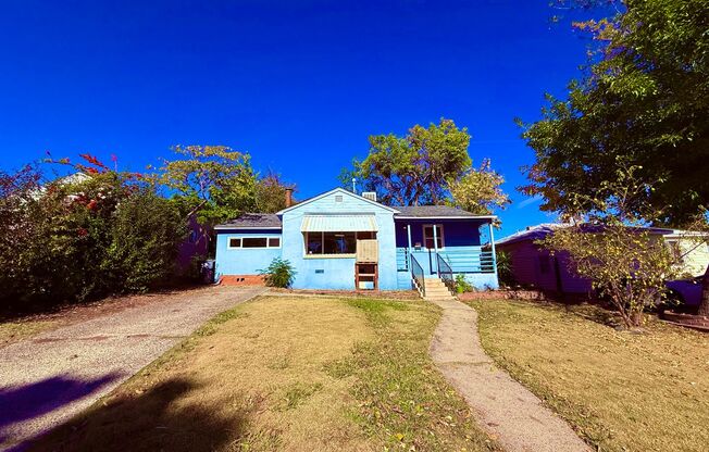 Beautifully renovated 3-bedroom, 1-bath home, perfectly situated just moments away from the scenic Lake Oroville.