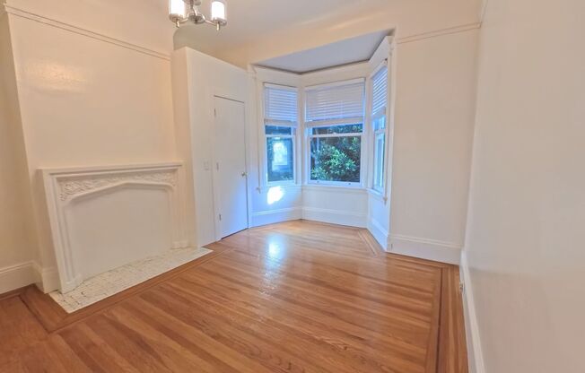 524 WALLER
