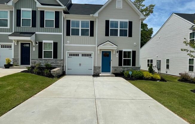 Brand  New!!!! 3 bedroom Townhome 2.5 Bath near Furman University !!!