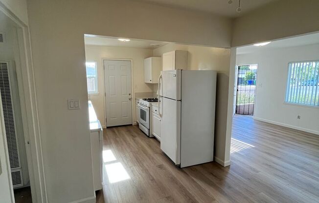 2 beds, 1 bath, 925 sqft, $3,200, Unit 4805