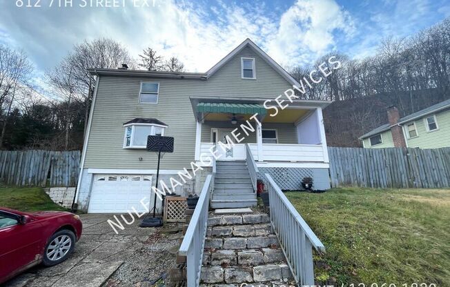 812 7 ST EXT