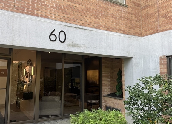 60 Pleasant ST