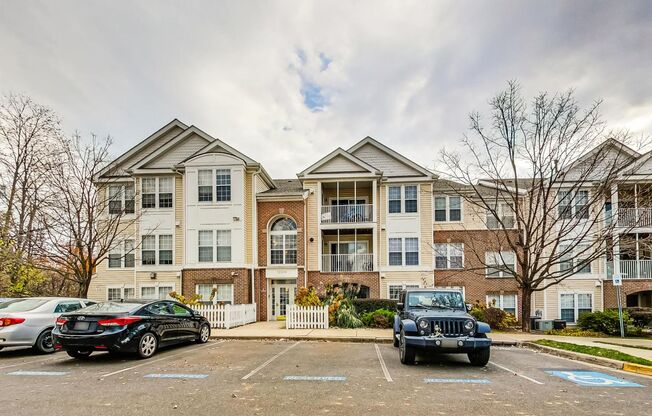 Renovated 2BD/2BA with 1 Reserved Parking Space and screened in porch