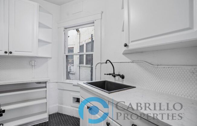 Studio, 1 bath, 341 sqft, $1,695, Unit 2261