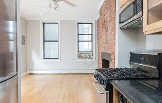 42 Avenue B
