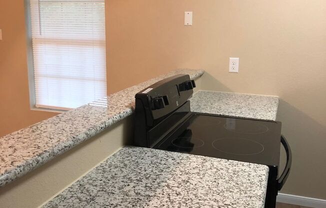 1 bed, 1 bath, 500 sqft, $725, Unit #5