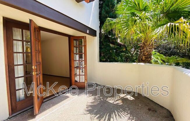 8668 VILLA LA JOLLA DR