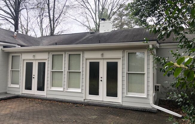 Great Emory Area Rental