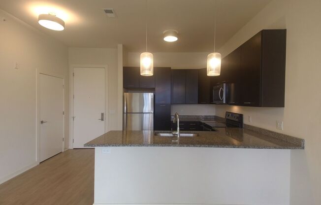 3 beds, 2 baths, 1,809 sqft, $2,550, Unit C310