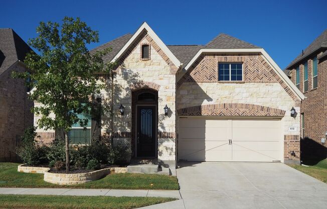 3 Bed 2.5 Bath Home in Argyle's Waterbrook Community