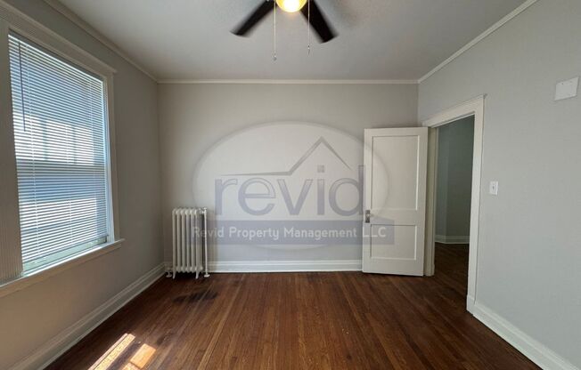 2 beds, 1 bath, 950 sqft, $995, Unit 1351-3