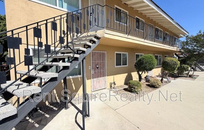 316 N SAN GABRIEL AVE