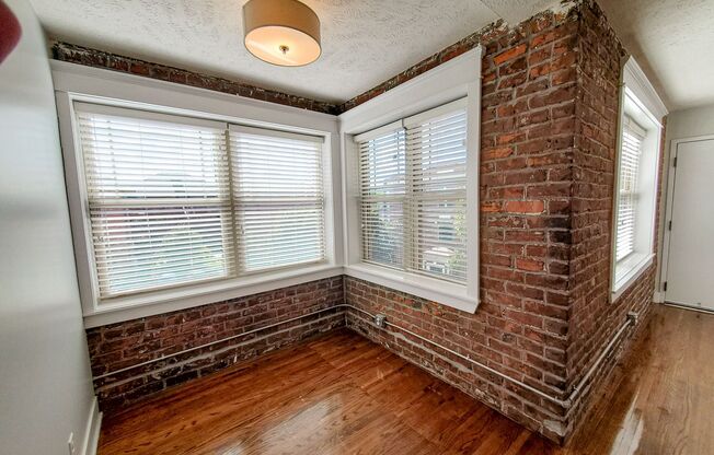 1 bed, 1 bath, 650 sqft, $1,195, Unit Unit 303 A650 w/Nook