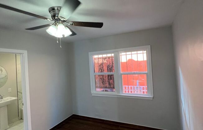 1 bed, 1 bath, $2,400, Unit 9222