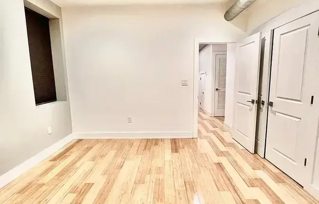 33 S. 11th Street