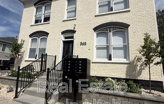 365 S ELIZABETH ST