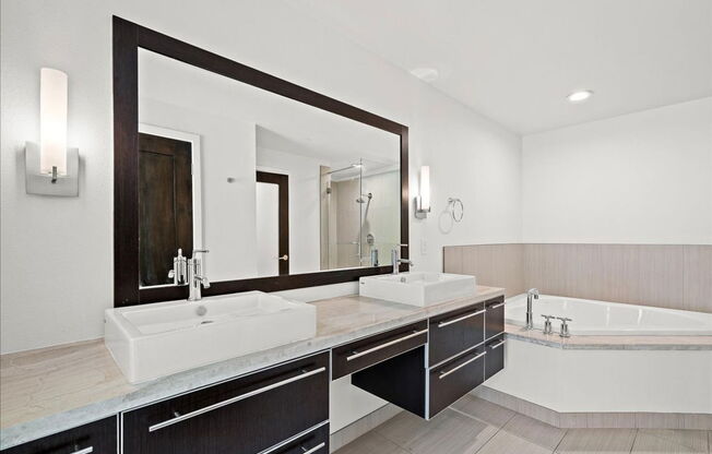 2 beds, 2 baths, 1,539 sqft, $2,295, Unit 102