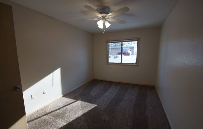 2 beds, 1 bath, 1,120 sqft, $1,724, Unit 104