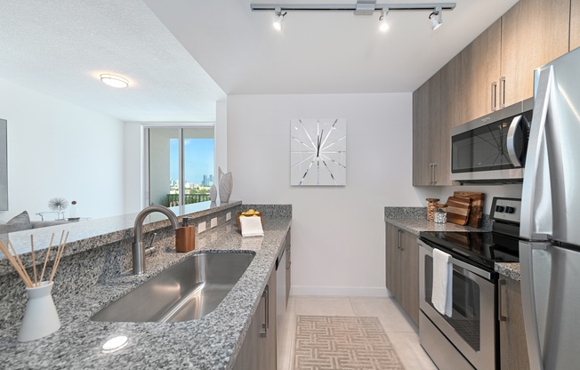 2 beds, 2 baths, 986 sqft, $2,375, Unit 503