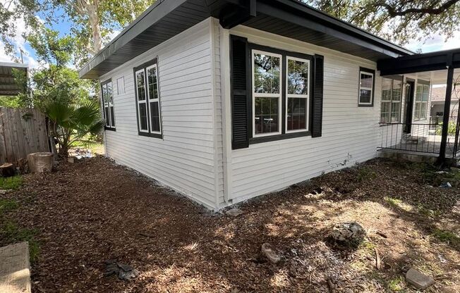 FOR RENT – 3 Bed / 1 Bath Home in San Antonio!