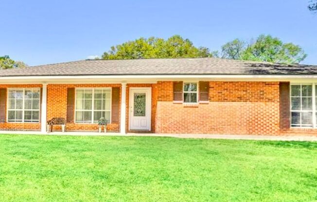 3 Bedroom House on Highland Road