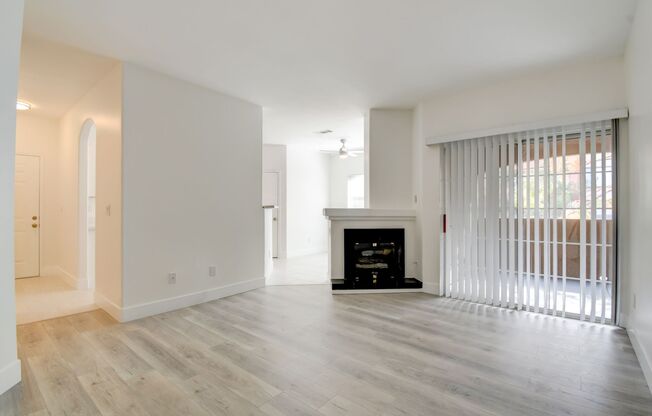 2 beds, 2 baths, $1,700, Unit # 41 2067