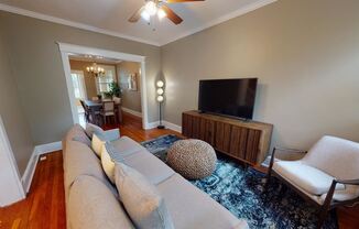 321 Bryant St NE