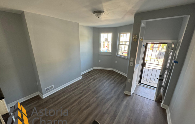 3 beds, 1 bath, $1,650