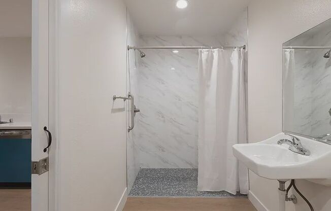 1 bed, 1 bath, 650 sqft, $1,793, Unit 1