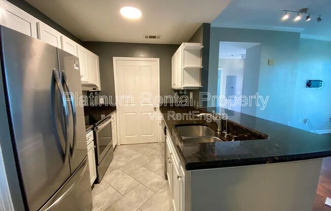 2 beds, 2 baths, 1,131 sqft, $2,200, Unit 617