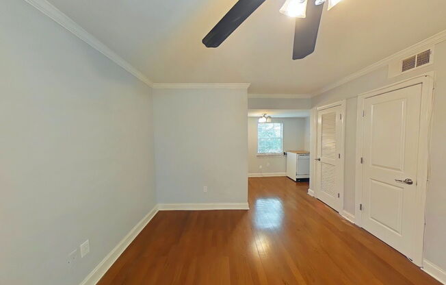 1322 EUCLID AVE NE