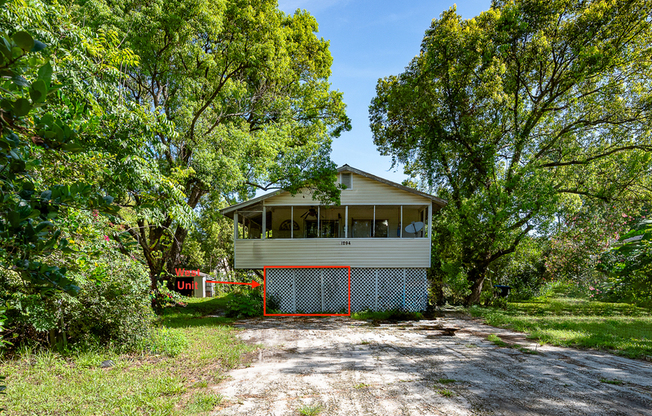 1094 N LAKEWOOD AVE W