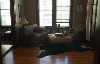 1786-1788 Hennepin Ave. S