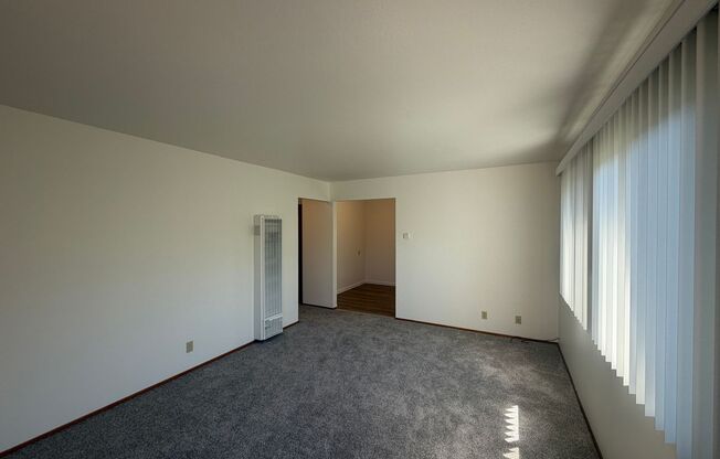 COMMERCIAL LLC-863