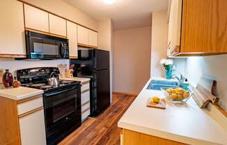 Plymouth Square Kitchen