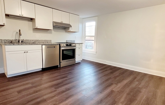 1 bed, 1 bath, 775 sqft, $1,600, Unit 3