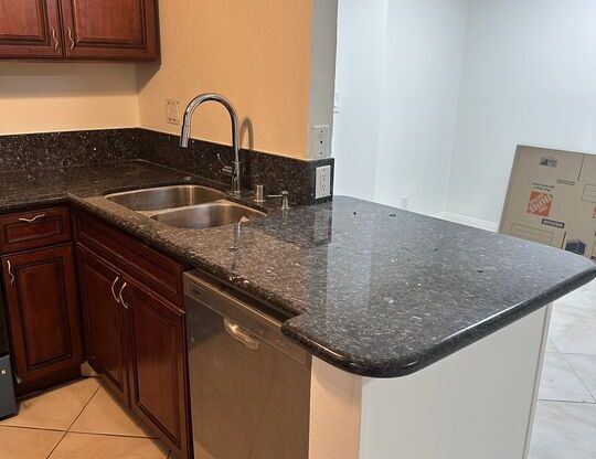 2 beds, 2 baths, 883 sqft, $2,900, Unit 301A