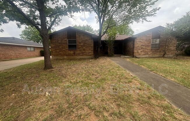 1510 BLACKWELL DR