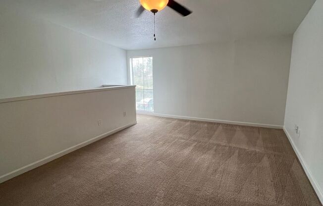 1 bed, 1.5 baths, 776 sqft, $975, Unit 19-601