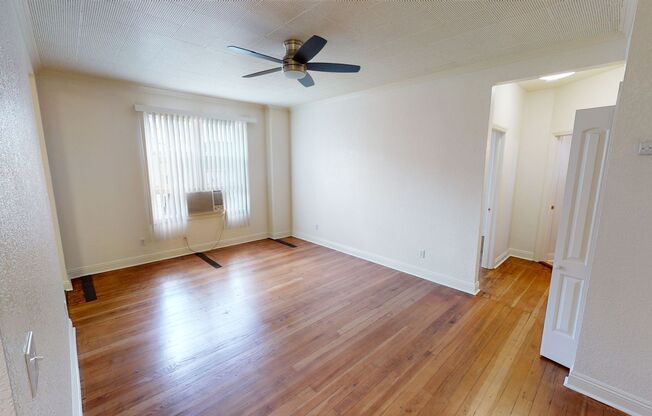 MSA - 709 Mariposa Apts