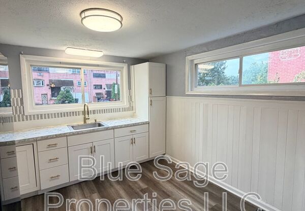 2118 VALLEYVIEW DR
