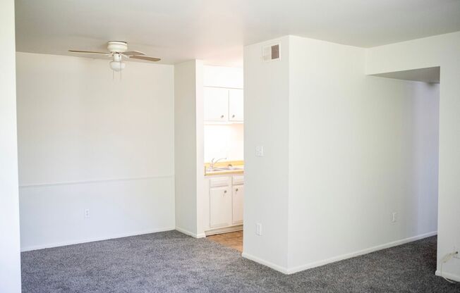 1 bed, 1 bath, 550 sqft, $695, Unit H05