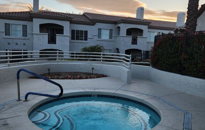 2 beds, 2 baths, $1,900, Unit Unit 1009