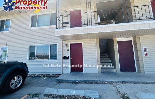 1211 W BEACON ST